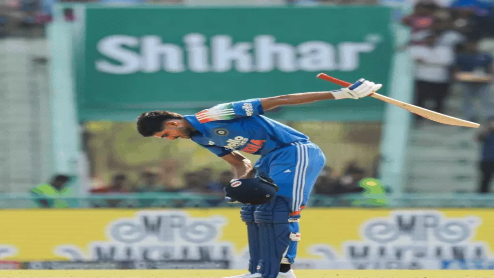 cricket_1600x900